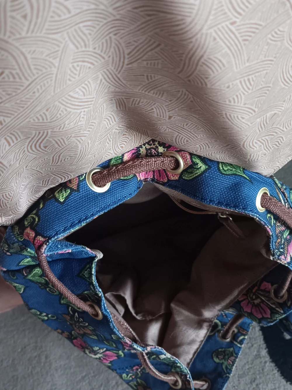 Sakroots  Canvas Backpack and Matching Pouch